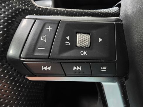Used 2024 Mitsubishi Outlander SE AWD/4WD image 21