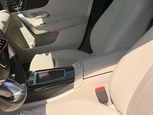 Used 2026 Mercedes-Benz CLA 250 w/ Exclusive Package image 19