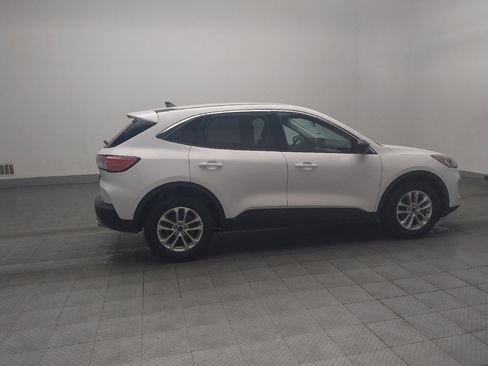 Used 2022 Ford Escape SE FWD image 10