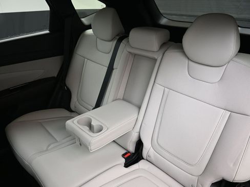 New 2026 Hyundai Tucson Limited image 20