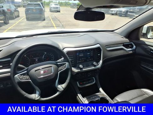 Used 2023 GMC Acadia SLT w/ Preferred Package AWD/4WD image 10