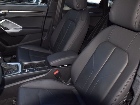 Used 2023 Audi Q3 2.0T Premium w/ Convenience Package image 32