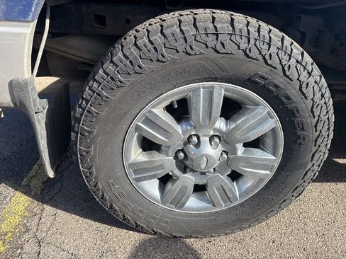 Used 2012 Ford F150 XLT w/ XLT Chrome Pkg image 22