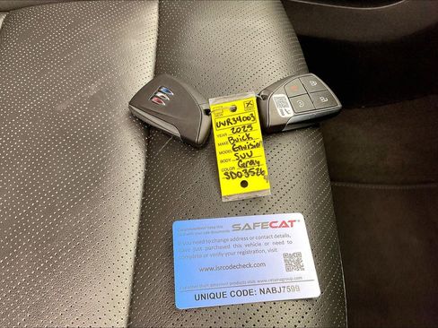 Used 2025 Buick Envision Sport Touring image 11