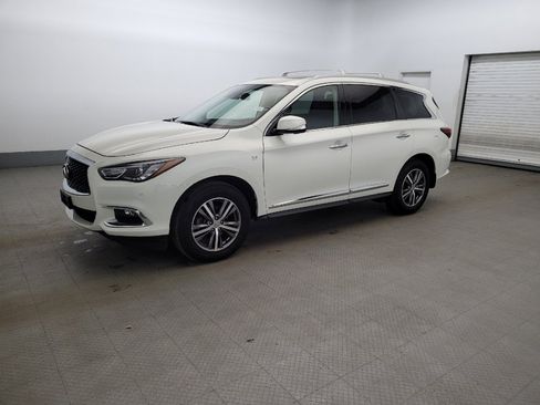 Used 2020 INFINITI QX60 Luxe w/ Essential Package image 2