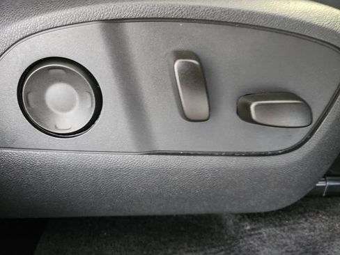 Certified 2026 Buick Enclave Preferred FWD image 22