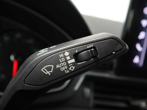 Used 2023 Audi A4 2.0T Premium w/ Convenience Package AWD/4WD image 27