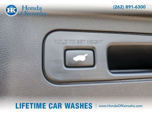 Certified 2025 Honda Pilot TrailSport image 27