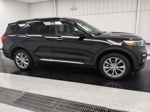 Used 2021 Ford Explorer Limited AWD/4WD image 11