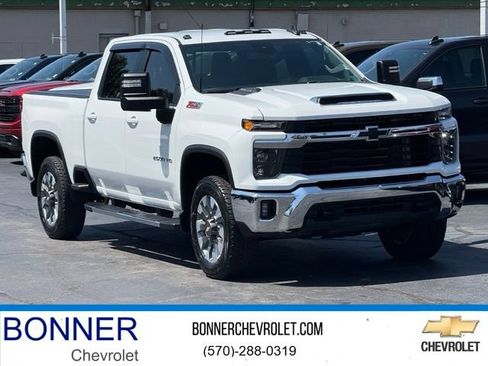 Used 2024 Chevrolet Silverado 2500 LT w/ All Star Edition AWD/4WD image 1