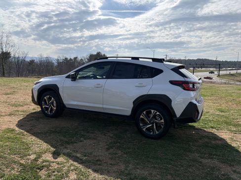 New 2026 Subaru Crosstrek 2.0i Premium image 5