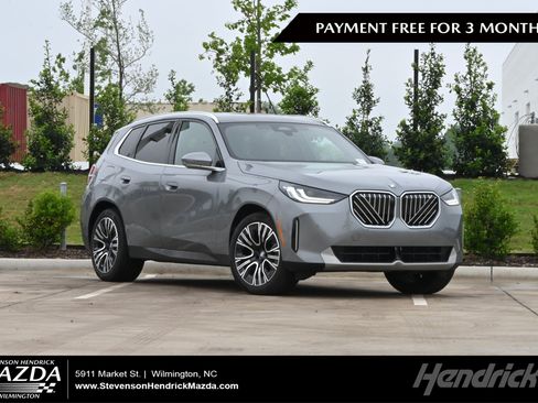 Used 2025 BMW X3 xDrive30i AWD/4WD image 1