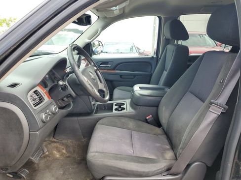 Used 2013 GMC Yukon SLE w/ Convenience Package AWD/4WD image 9
