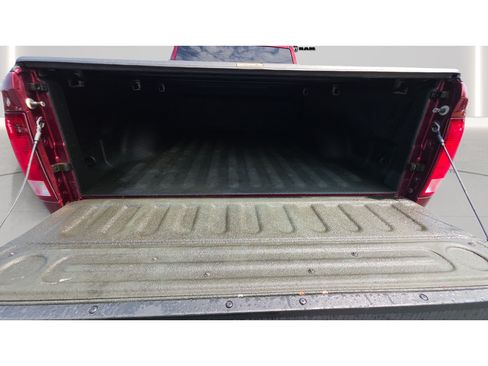 Used 2019 RAM 1500 Express AWD/4WD image 17