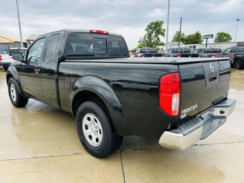 Used 2010 Nissan Frontier SE w/ Power Pkg RWD image 29