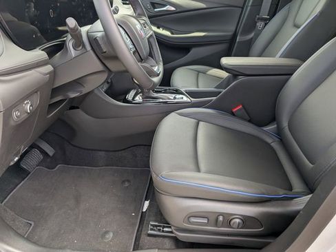 Used 2026 Buick Encore GX Sport Touring w/ Comfort Package image 15