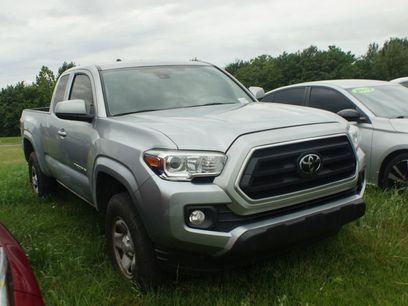 Used 2022 Toyota Tacoma SR5