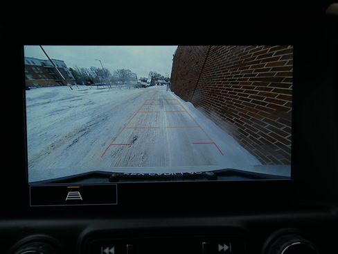 Used 2022 GMC Terrain Denali image 18