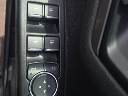 Used 2022 Ford Escape Titanium AWD/4WD image 24