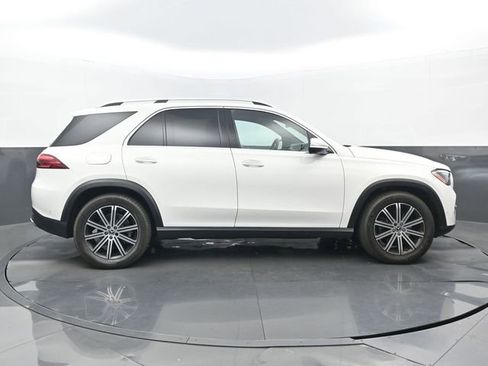 Used 2024 Mercedes-Benz GLE 350 4MATIC image 2