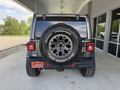 Used 2021 Jeep Wrangler Unlimited Rubicon AWD/4WD image 6