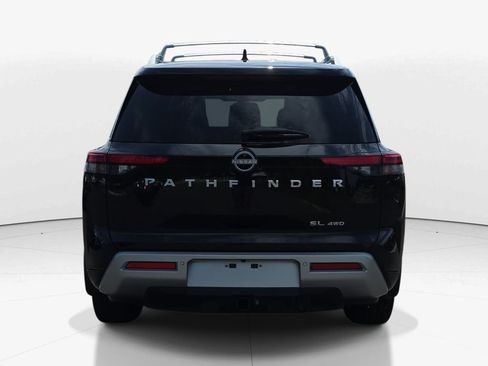 Used 2025 Nissan Pathfinder SL w/ SL Premium Package AWD/4WD image 7