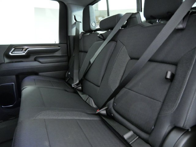Used 2025 Chevrolet Silverado 3500 LT w/ Safety Package AWD/4WD image 16