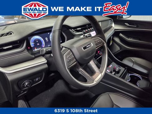 New 2025 Jeep Grand Cherokee L Limited w/ Luxury Tech Group II image 6