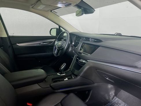 Used 2019 Cadillac XT5 Luxury AWD/4WD image 9