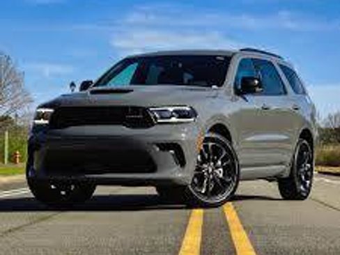 Used 2025 Dodge Durango GT image 1