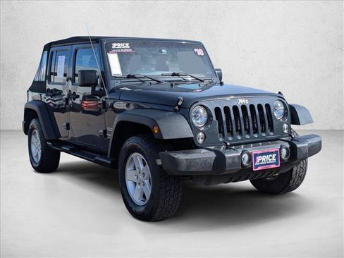 Used 2018 Jeep Wrangler Unlimited Sport S image 2