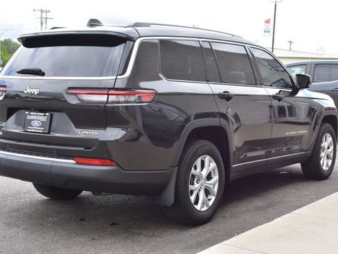 Used 2023 Jeep Grand Cherokee L Limited AWD/4WD image 11