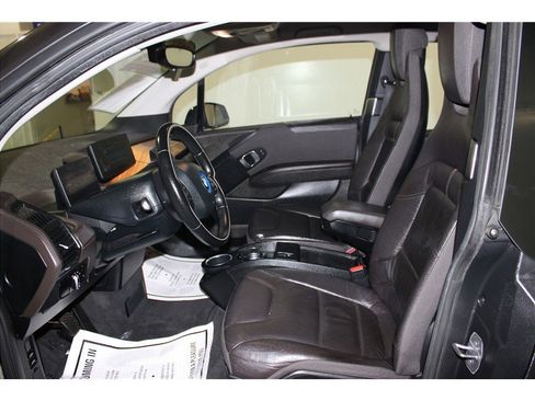 Used 2016 BMW i3 image 10