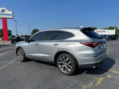 Used 2023 Acura MDX SH-AWD w/ Technology Package image 3