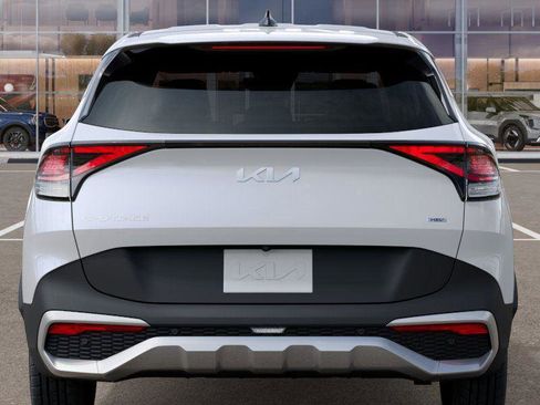 New 2025 Kia Sportage LX image 13