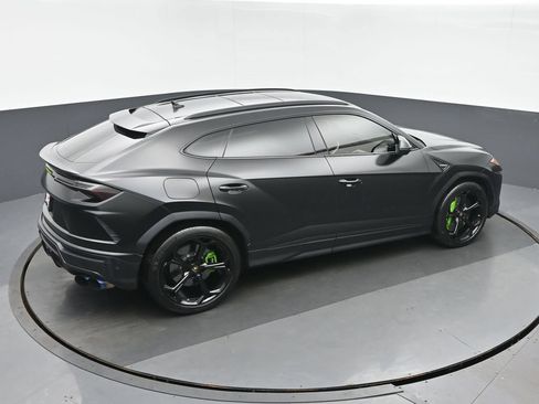 Used 2019 Lamborghini Urus AWD/4WD image 36