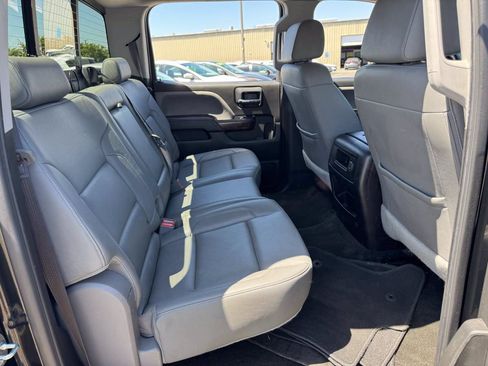Used 2017 GMC Sierra 1500 SLT AWD/4WD image 18