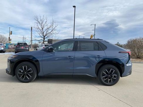 New 2026 Subaru Solterra Premium image 2