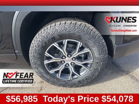 New 2026 GMC Acadia AT4 w/ Luxury Package image 16
