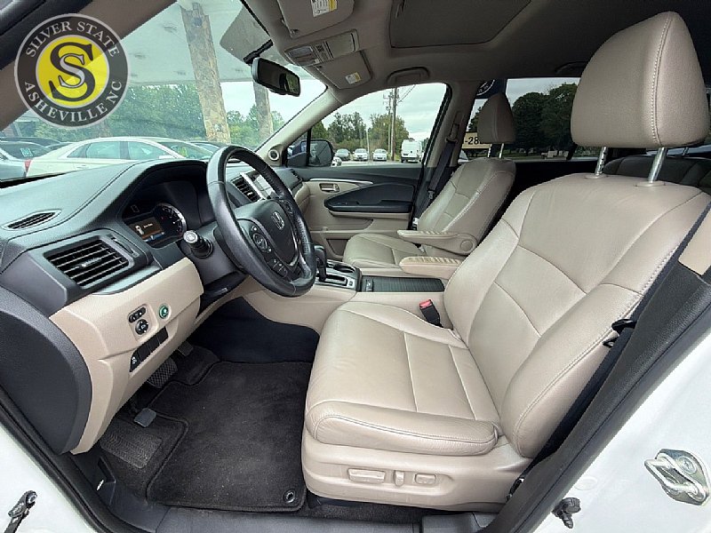 Used 2017 Honda Pilot EX-L image 11