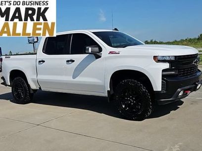 Used 2021 Chevrolet Silverado 1500 LT Trail Boss w/ Convenience Package II