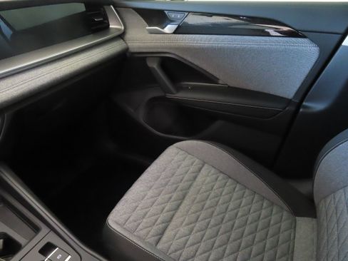 New 2025 Volkswagen Tiguan S image 21