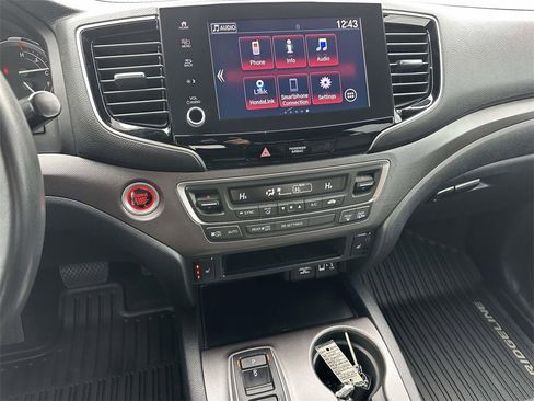 Certified 2023 Honda Ridgeline RTL image 16