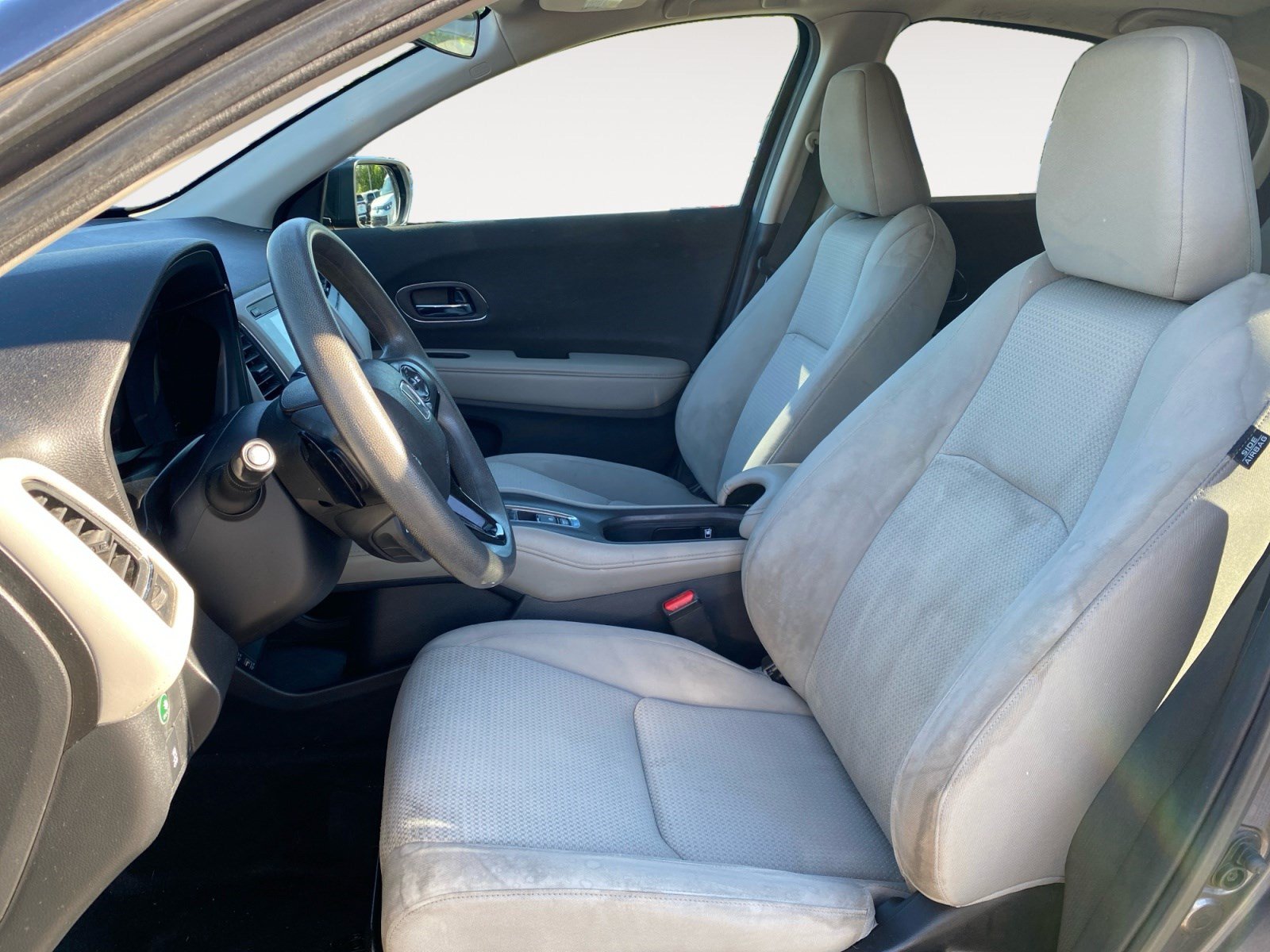 Used 2019 Honda HR-V EX image 10