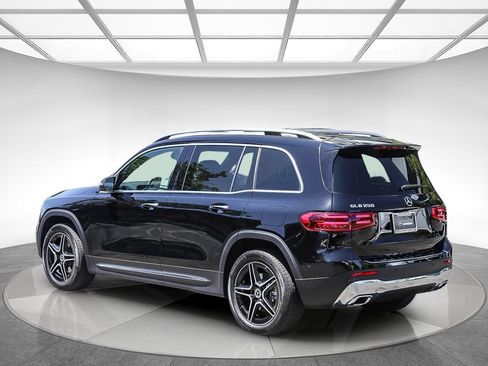 Certified 2026 Mercedes-Benz GLB 250 image 2