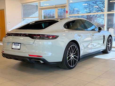 Used 2021 Porsche Panamera 4S w/ Premium Package image 10