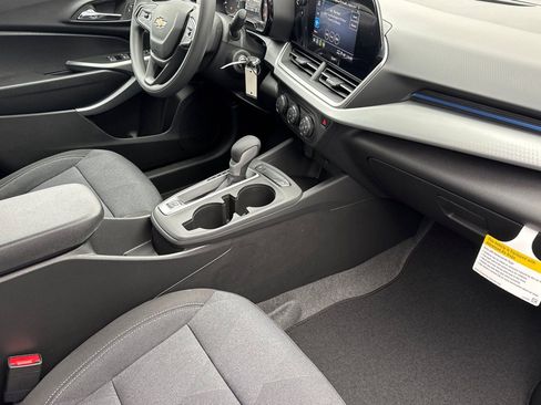 New 2026 Chevrolet Trax LS w/ LS Convenience Package image 15