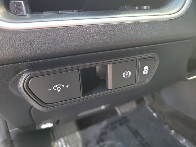 Used 2025 Kia K4 FWD image 19