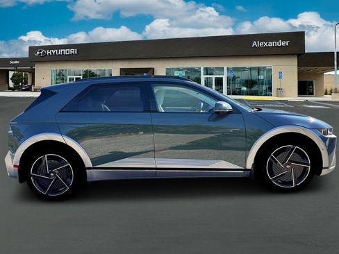 New 2026 Hyundai Ioniq 5 Limited RWD image 9