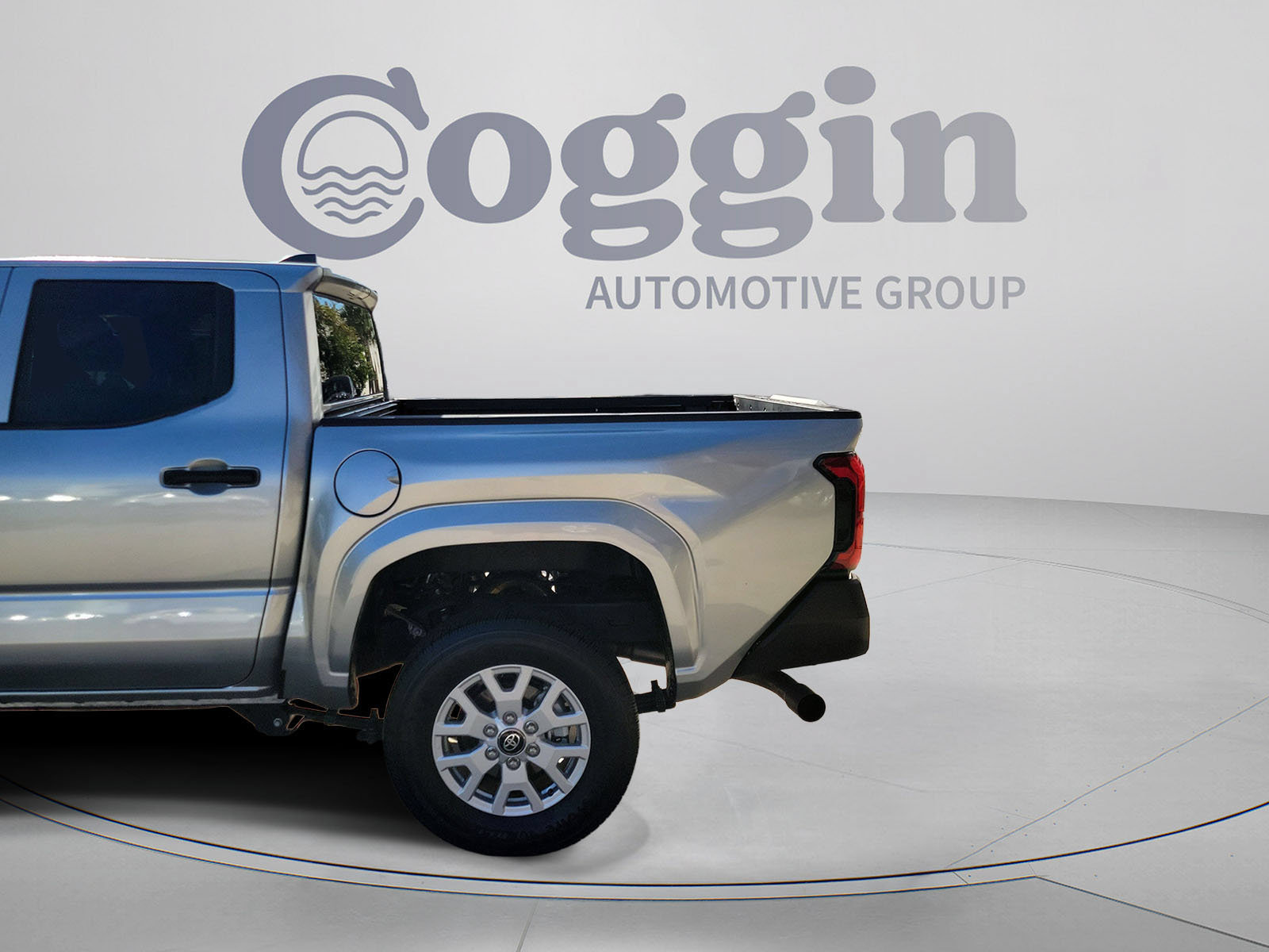 Certified 2025 Toyota Tacoma SR RWD image 4